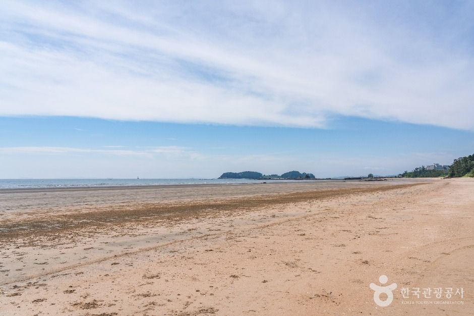독산해수욕장