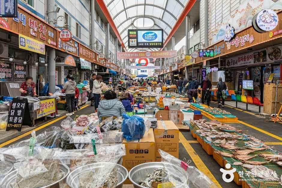 양양전통시장 (4, 9일)