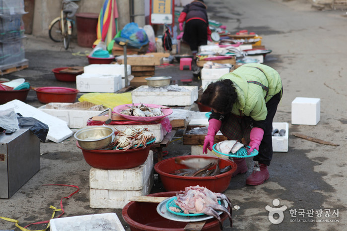 충남 쇼핑 명소 한산5일장 (1, 6일)