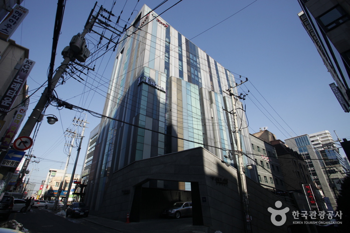 트리아 관광호텔