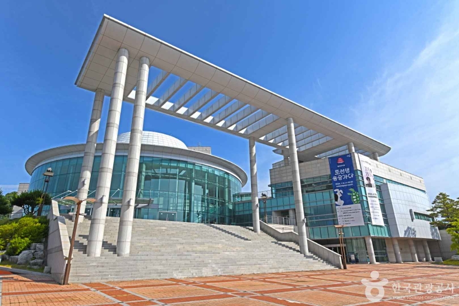 충북 문화시설 음성문화예술회관