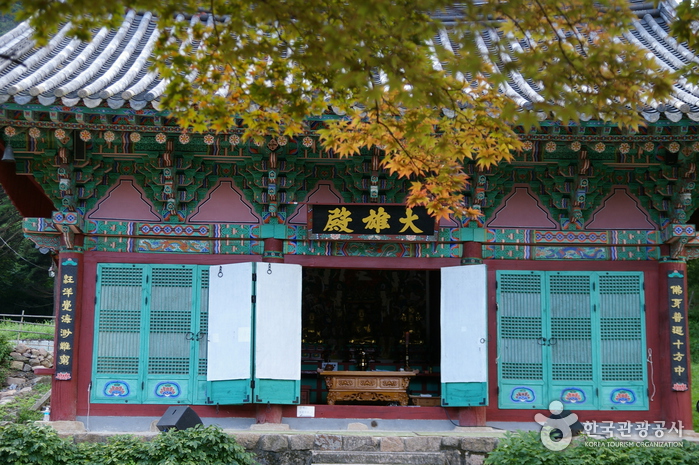 동서양의 문화를 모두 즐기는 여행
