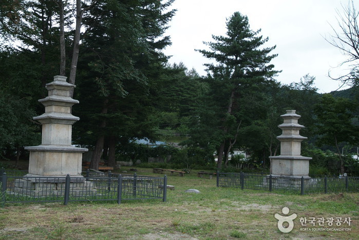 봉화 서동리 동ㆍ서 삼층석탑