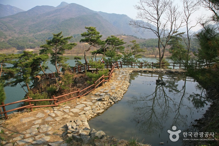 충북 여행코스 화양구곡 맑은 물에 시 한수를 읊으며 청록을 즐기다. [웰촌]