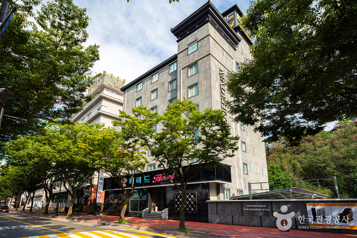 전북 숙소 메이드호텔