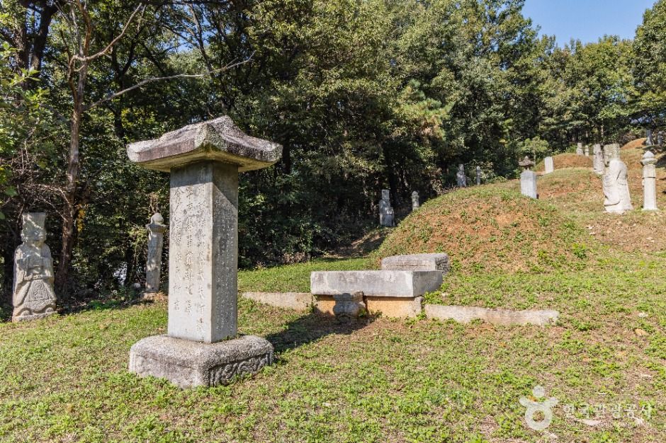정선옹주 묘역