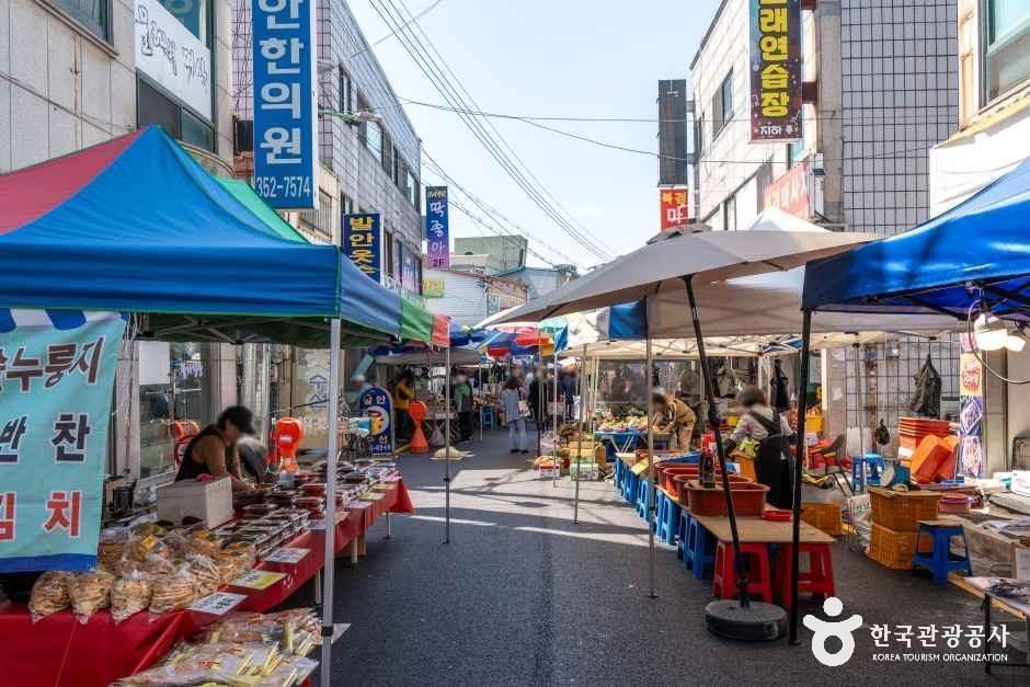 발안만세시장 (5, 10일)