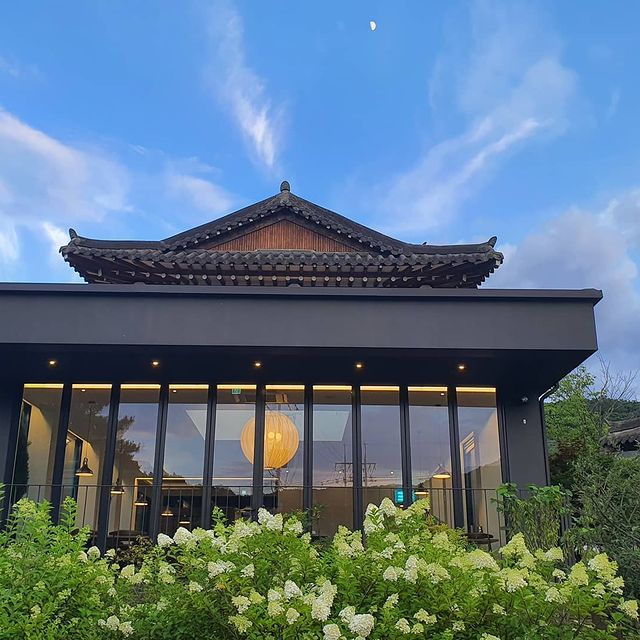오월식당