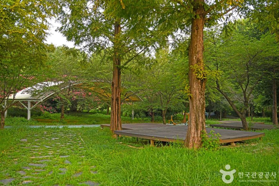 전북 가볼만한 곳 나들목 가족공원