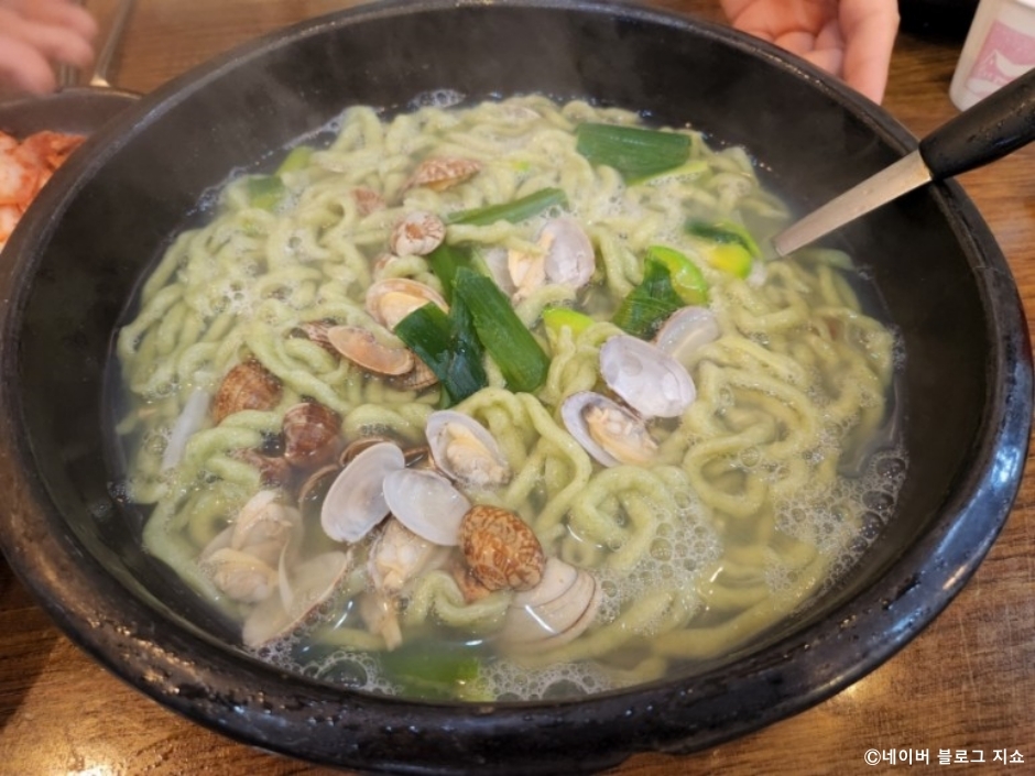 밀가촌국수