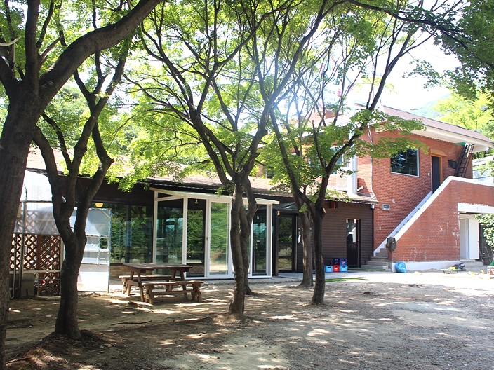 금강산흑염소전문점