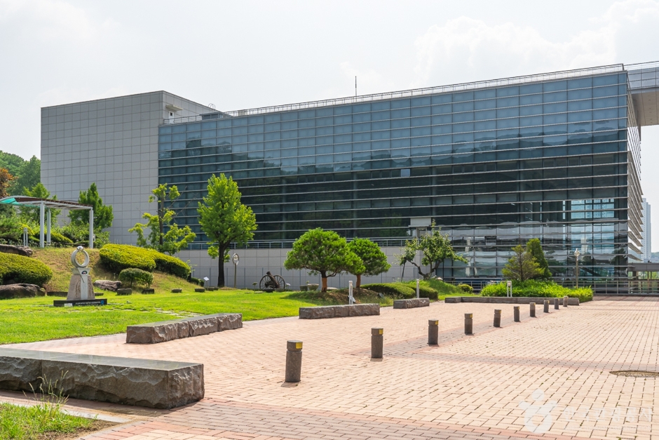 충남 문화시설 천안시청 봉서홀