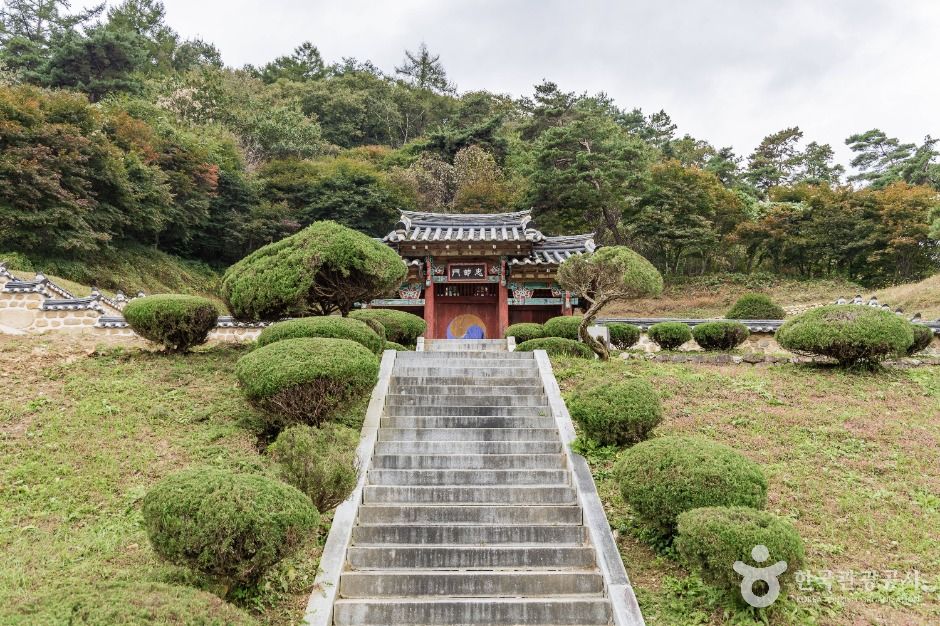충북 가볼만한 곳 괴산 칠충사와 피세정