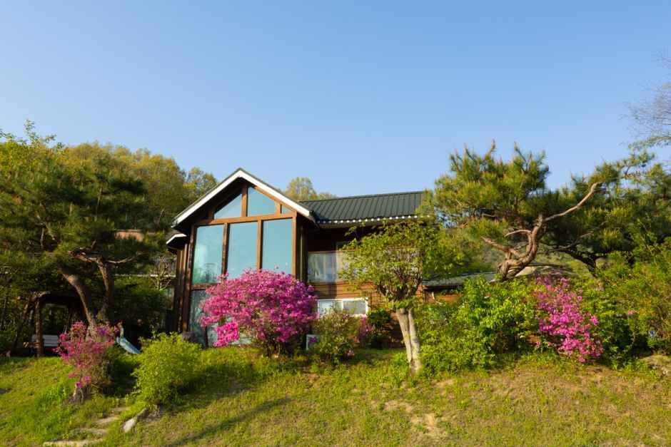 호수펜션산장