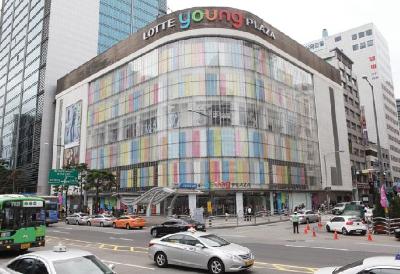 서울 쇼핑 명소 롯데 영플라자 명동점