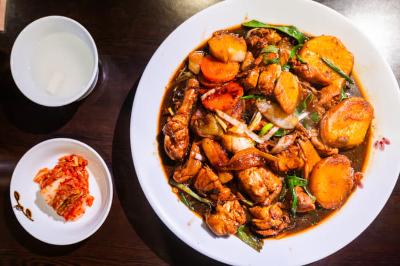 봉추찜닭 명동중앙우체국점