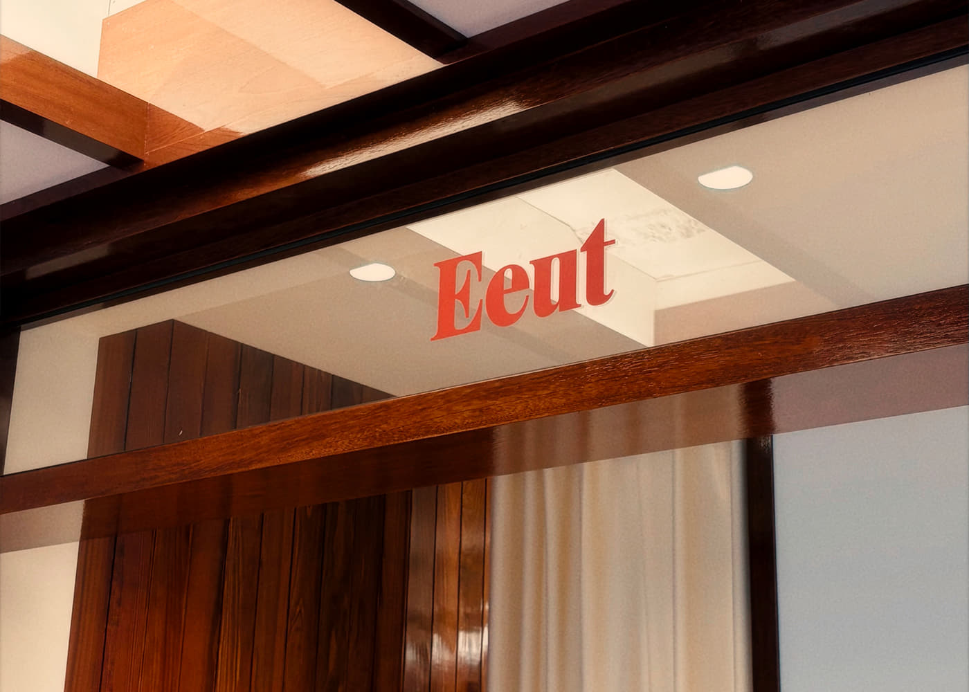 Eeut