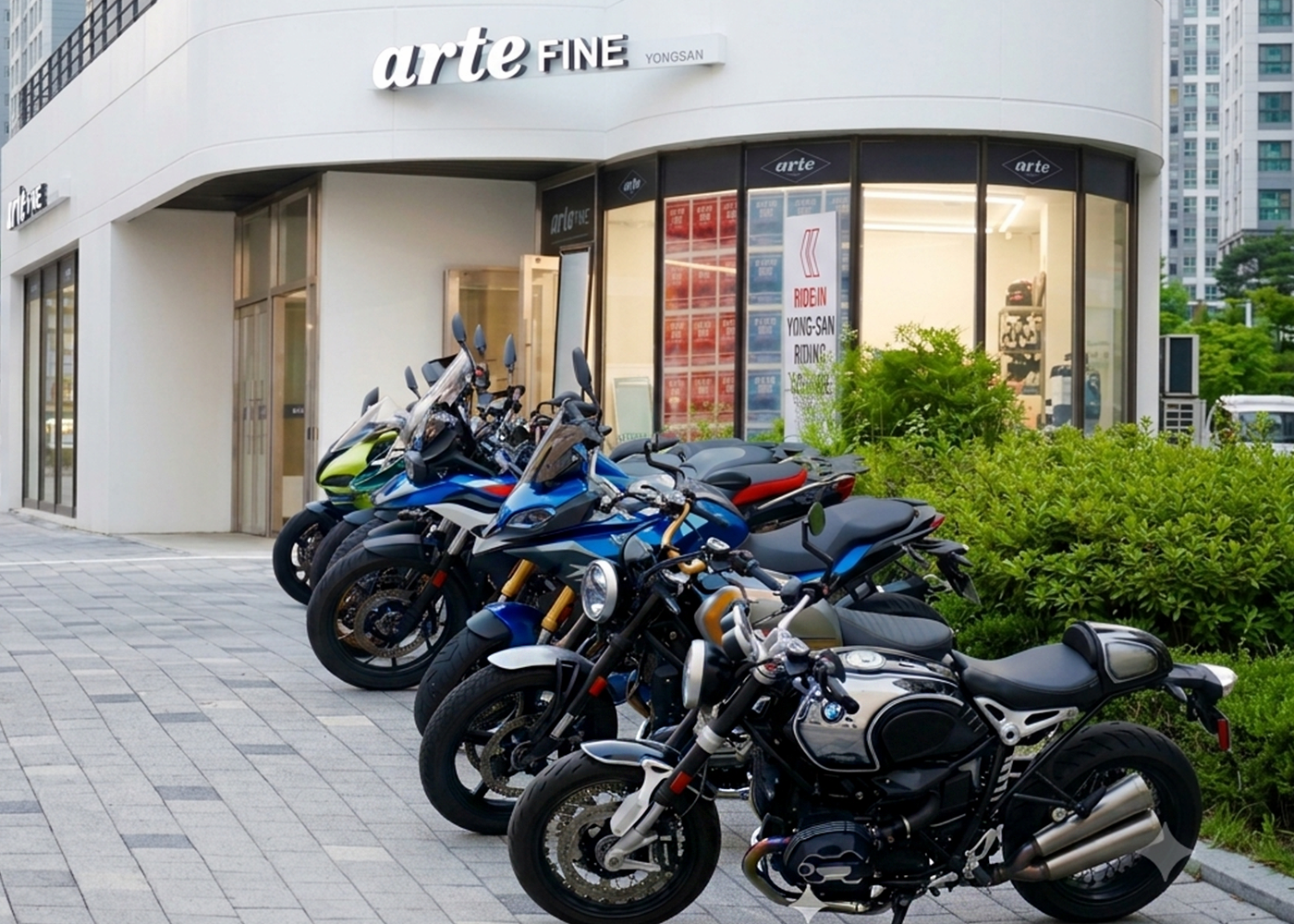 아르테파인 용산(모터사이클 렌탈샵) / Artefine Yongsan(Motorcycle Rental shop)